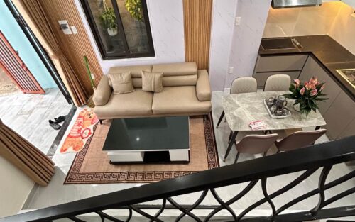 nha 2 tang hung vuong