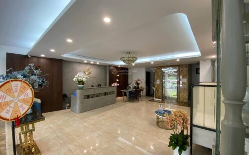 Cho thuê nhà Phạm Hùng, BX Mỹ Đình, 140m2, 4 tầng, MT 8.8m, nhà đẹp, 45Tr